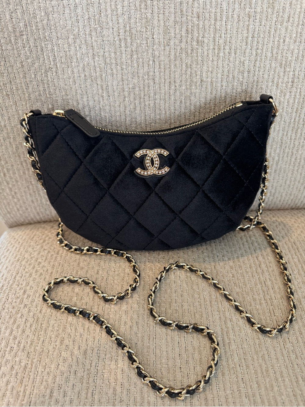 Black Quilted Crescent Crossbody Bag with Chain Strap